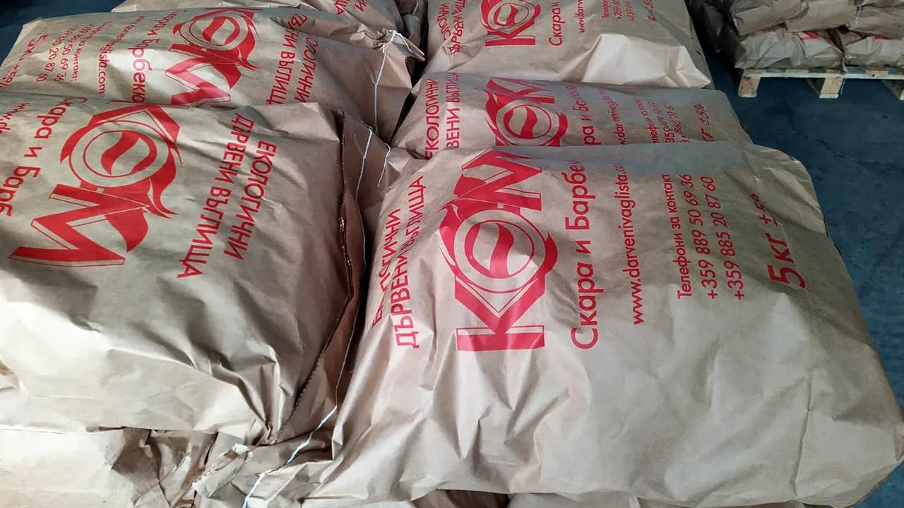 Натурални дървени въглища КОМ — чиста твърда дървесина